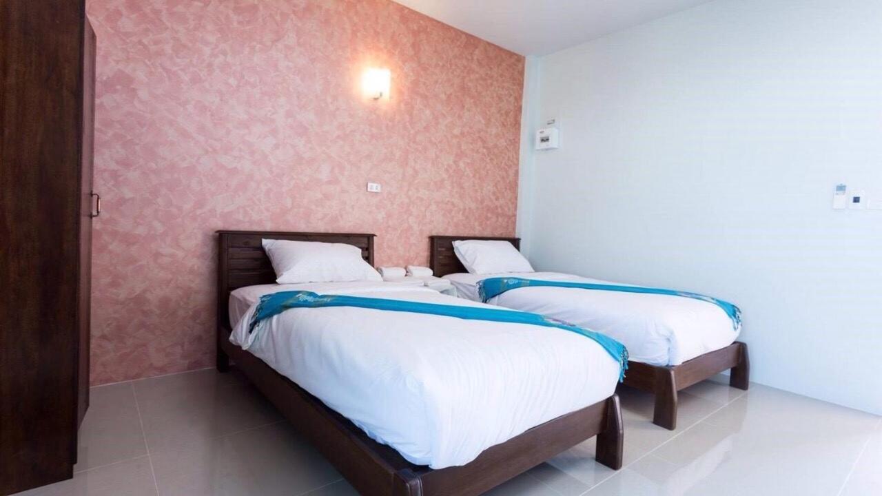Benya Hotel Nan Exterior photo