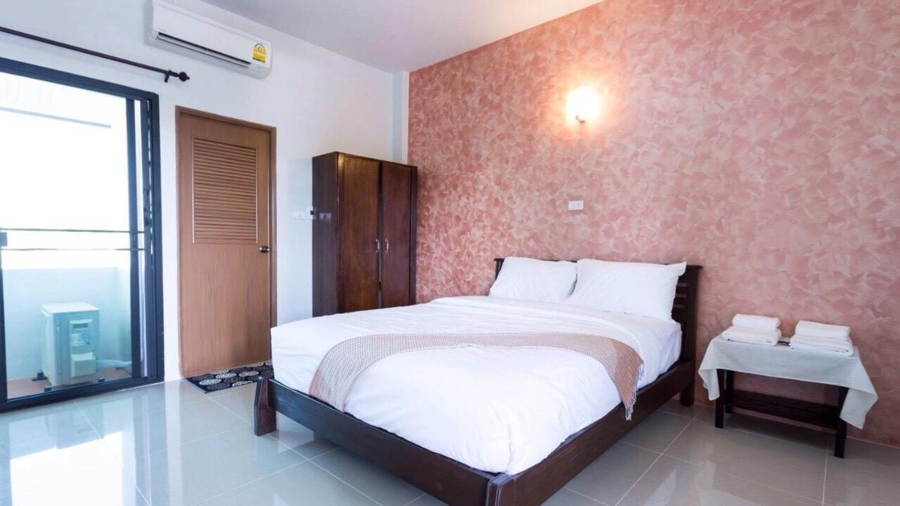 Benya Hotel Nan Exterior photo