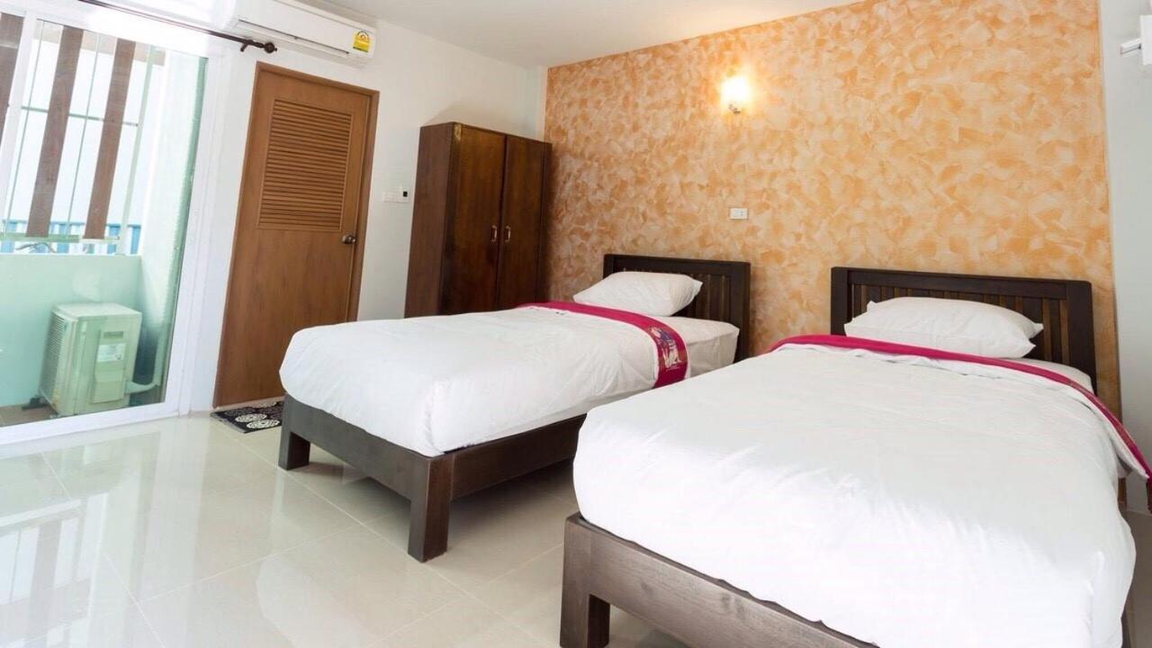Benya Hotel Nan Exterior photo