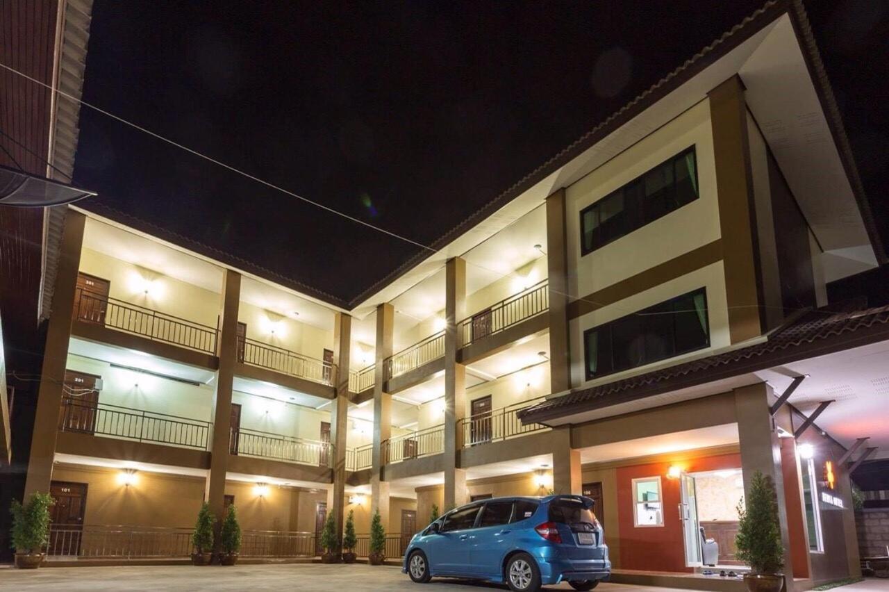 Benya Hotel Nan Exterior photo