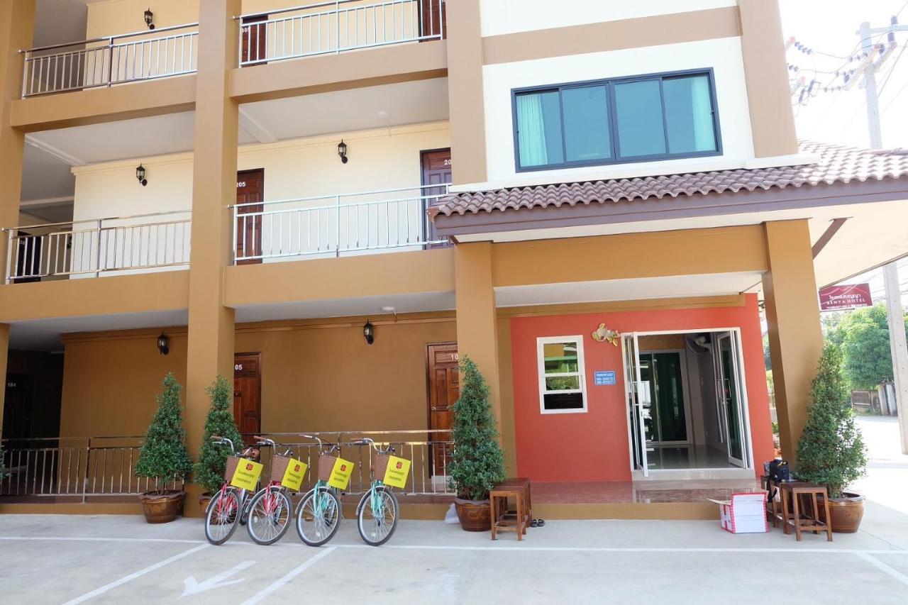 Benya Hotel Nan Exterior photo